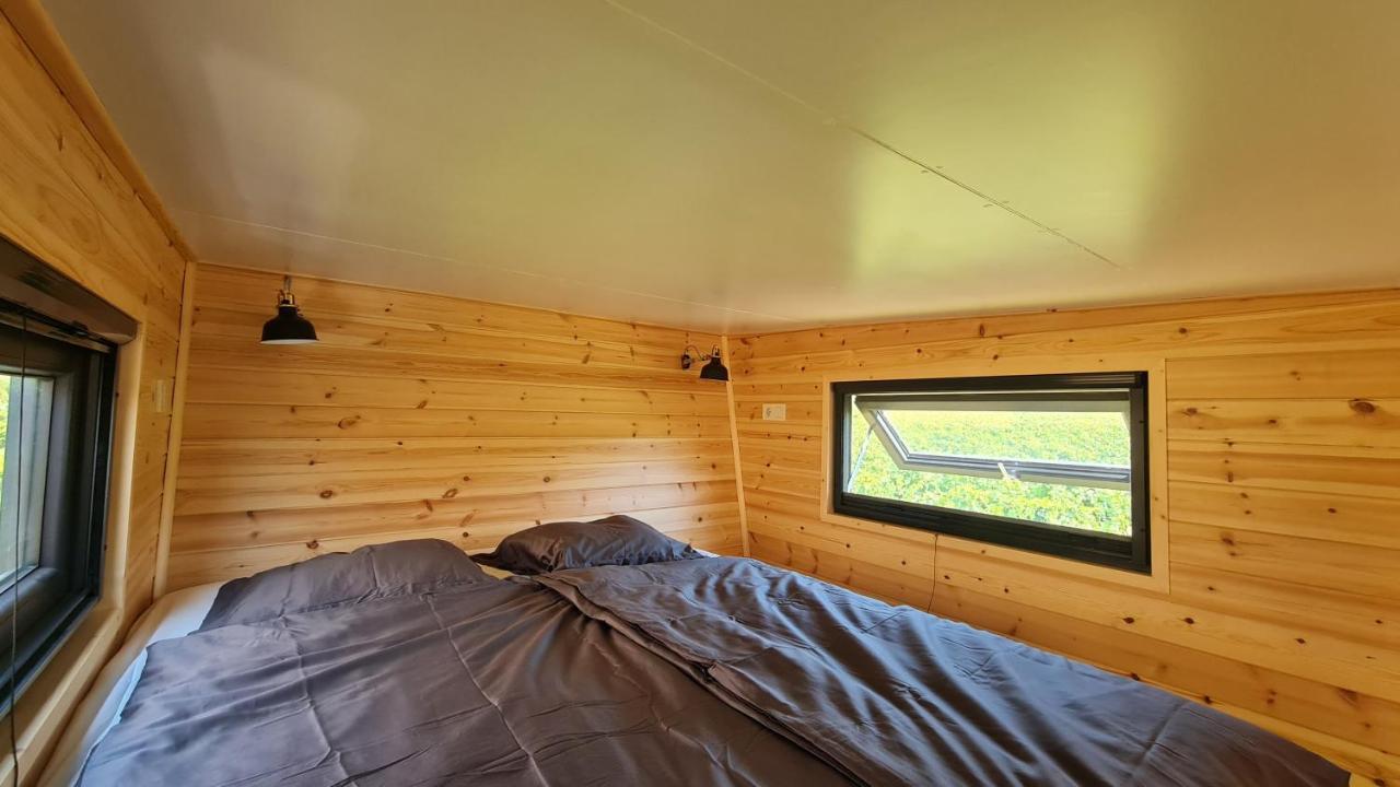 Pop Tiny House Balaton Lägenhet Kaptalantoti Exteriör bild